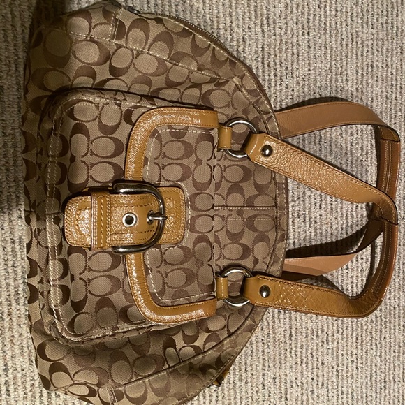 Coach Handbag - Picture 2 of 5